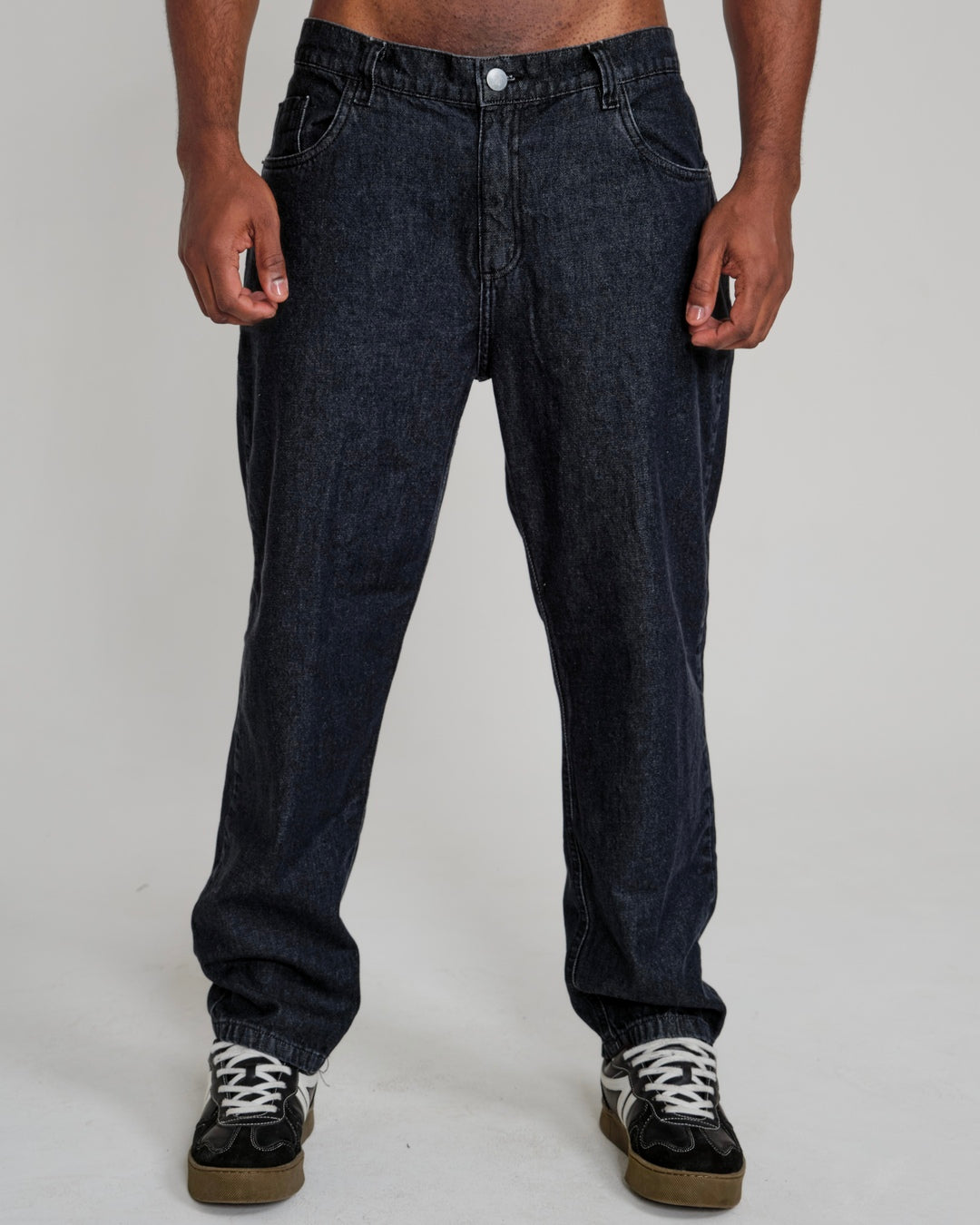 Straight Jeans - Black