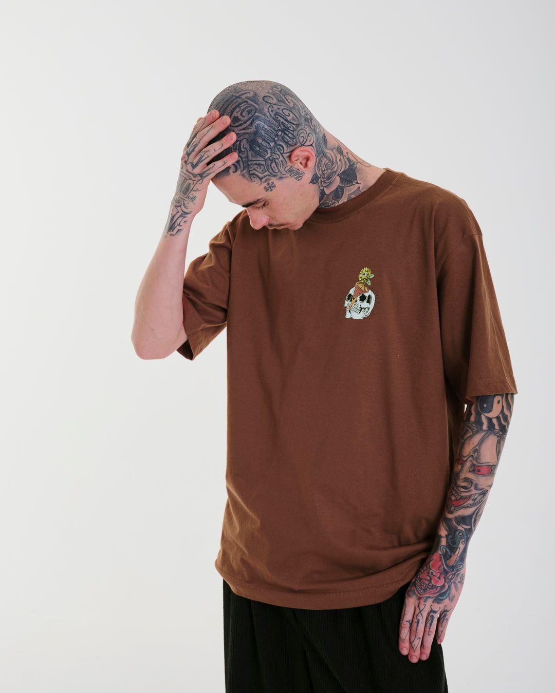 Printed Regular T-Shirt - Vase Brown