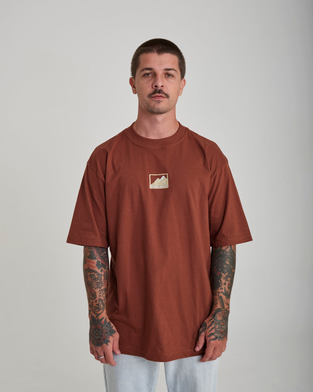 T-Shirt Oversized Printed Mont - Brown
