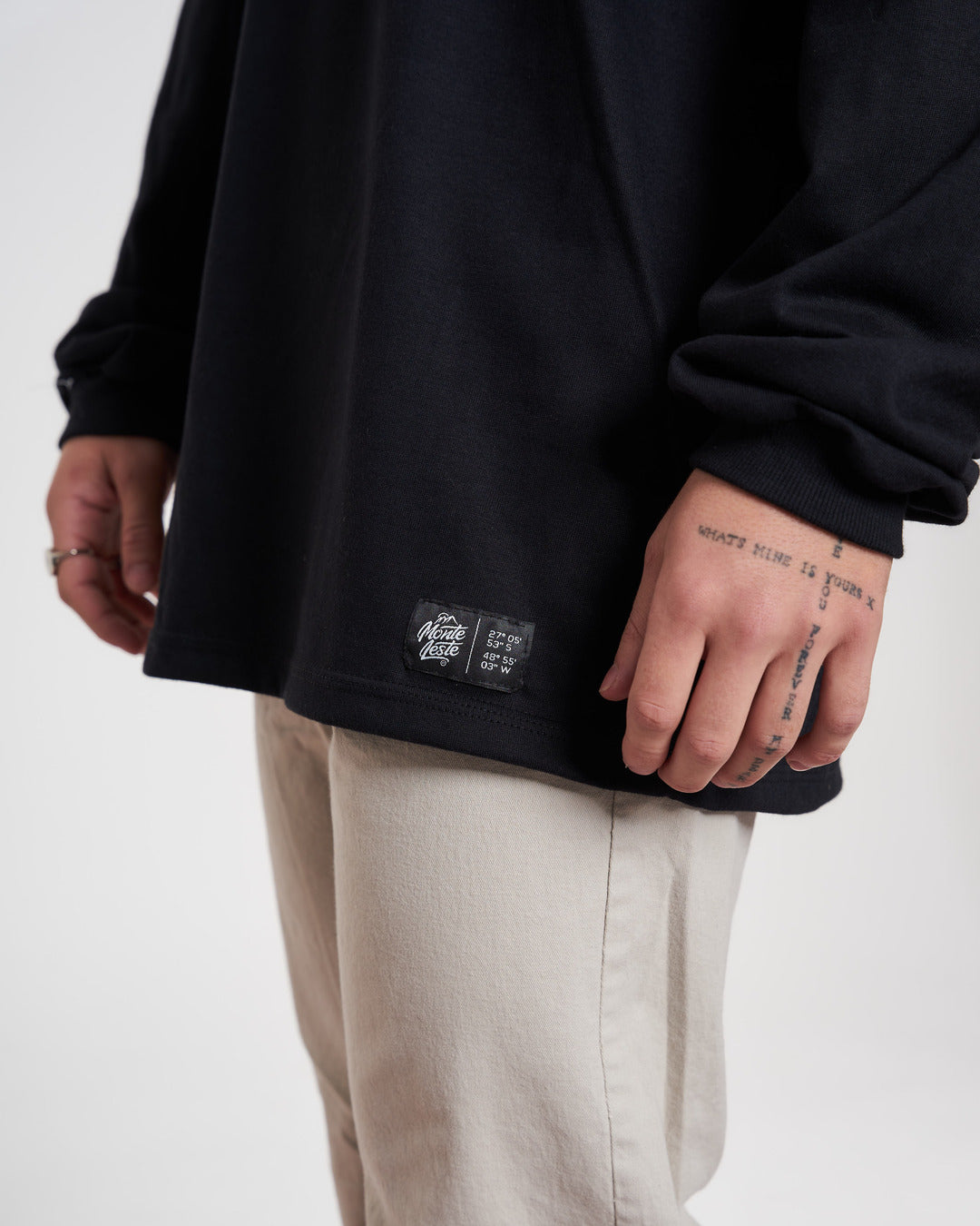 Long Sleeve Printed T-Shirt - Feelings Black