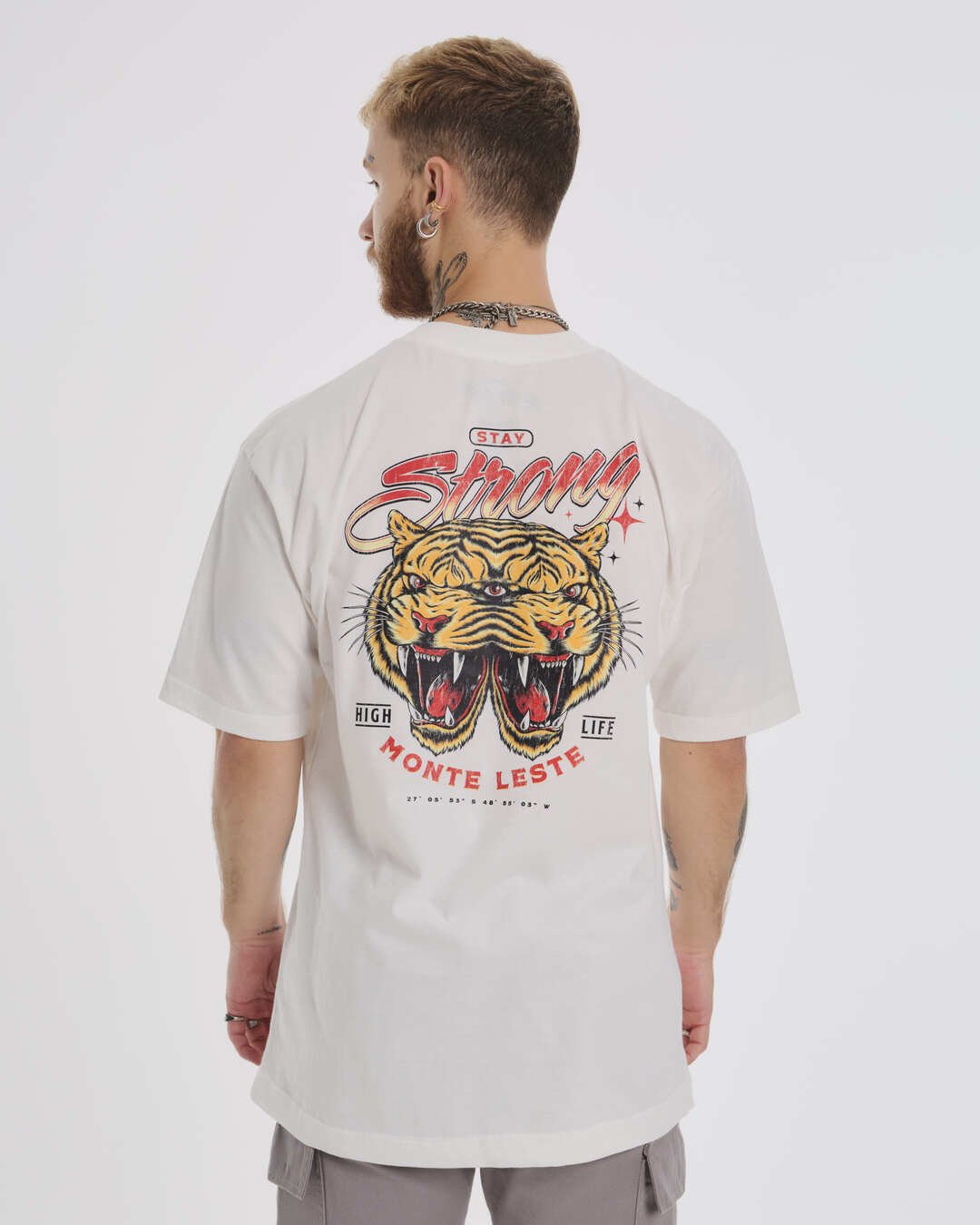 T-Shirt Oversized Printed Strong - Off White