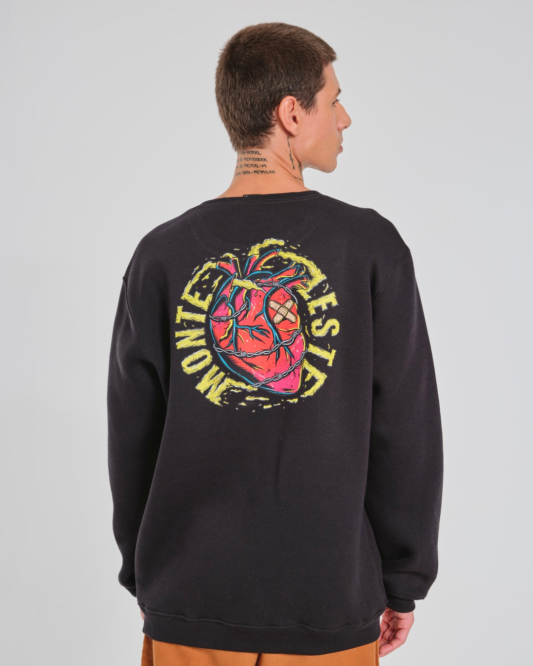 Pullover Sweatshirt Crew Neck - Heart Black
