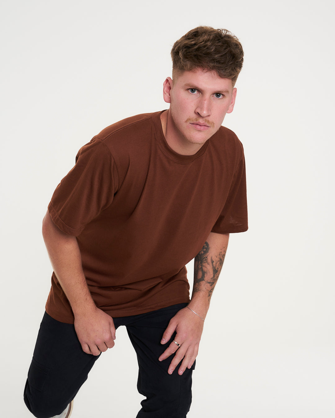 T-Shirt Regular Plain - Brown