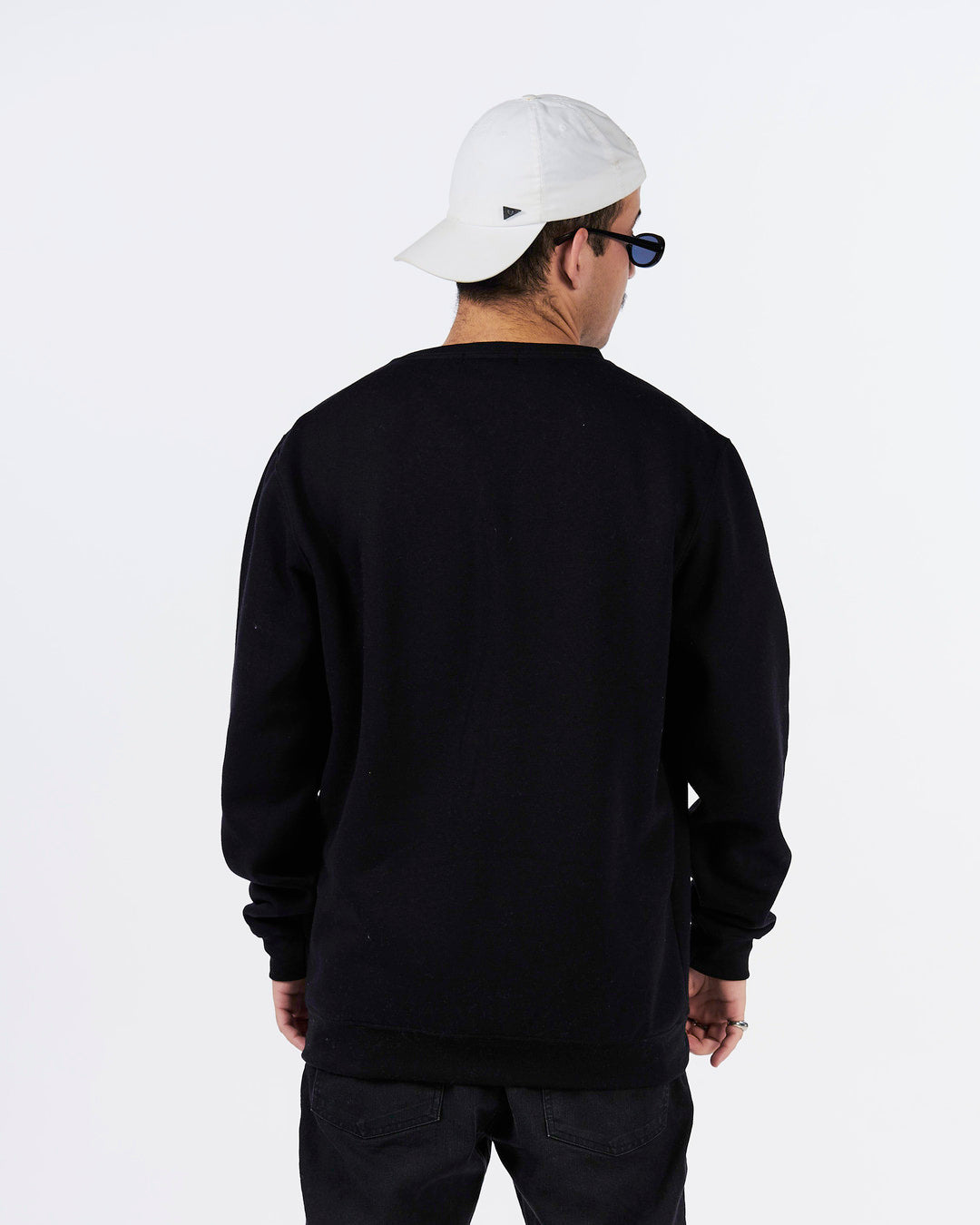 Pullover Sweatshirt Crew Neck - Black Plain