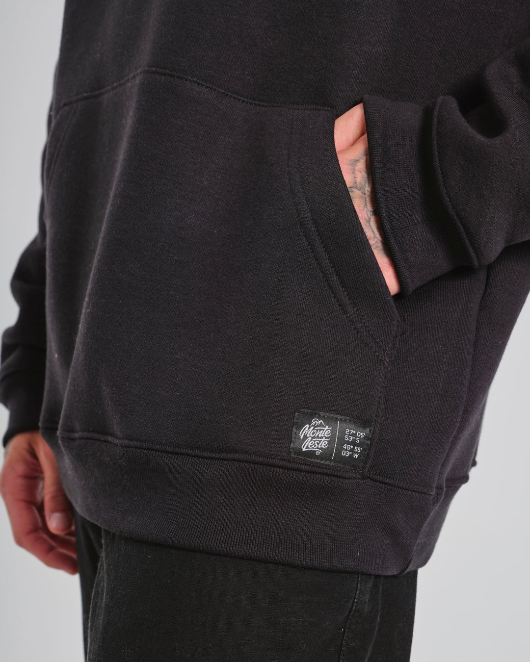 Sweatshirt Kangaroo Hooded - Butterfly Black