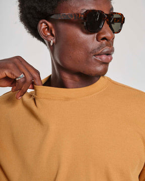 T-Shirt Oversized Under - Caramelo